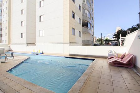 Apartamento para alugar com 94m², 3 quartos e 2 vagas Apartamento para alugar com 94m², 3 quartos e 2 vagasÁrea comum - Piscina