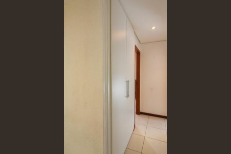 Apartamento para alugar com 94m², 3 quartos e 2 vagas Apartamento para alugar com 94m², 3 quartos e 2 vagasCorredor