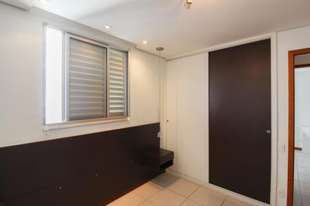 Apartamento para alugar com 94m², 3 quartos e 2 vagas Apartamento para alugar com 94m², 3 quartos e 2 vagasSuíte