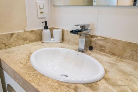 Apartamento para alugar com 67m², 1 quarto e 2 vagas Apartamento para alugar com 67m², 1 quarto e 2 vagasBanheiro da Suíte