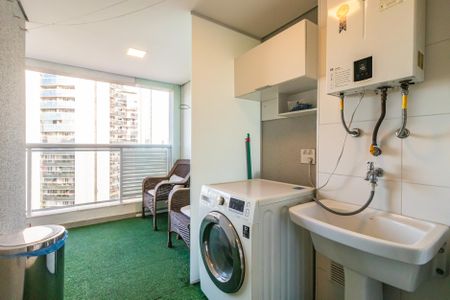 Apartamento para alugar com 67m², 1 quarto e 2 vagas Apartamento para alugar com 67m², 1 quarto e 2 vagasVaranda/Área de serviço