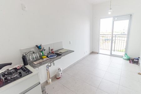 Apartamento à venda com 28m², 1 quarto e sem vaga Apartamento à venda com 28m², 1 quarto e sem vagaSala/Cozinha