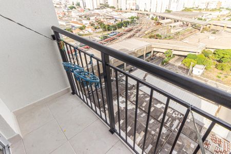 Apartamento à venda com 28m², 1 quarto e sem vaga Apartamento à venda com 28m², 1 quarto e sem vagaVaranda