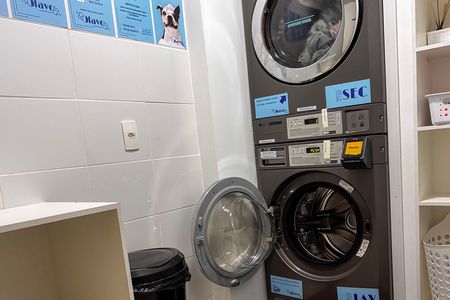 Apartamento à venda com 50m², 2 quartos e 1 vaga Apartamento à venda com 50m², 2 quartos e 1 vagaLavanderia