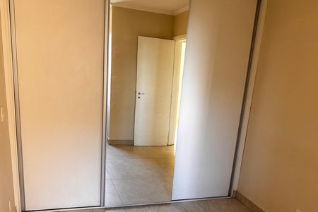 Apartamento à venda com 50m², 2 quartos e 1 vaga Apartamento à venda com 50m², 2 quartos e 1 vagaQuarto