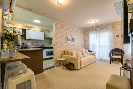 Sala de apartamento para alugar com 1 quarto, 67m² em Empresarial 18 do Forte, Barueri