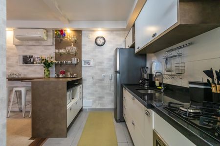 Apartamento para alugar com 67m², 1 quarto e 2 vagas Apartamento para alugar com 67m², 1 quarto e 2 vagasCozinha