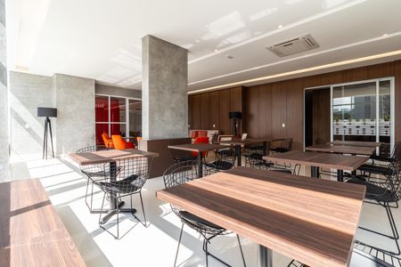 Apartamento para alugar com 67m², 2 quartos e 2 vagas Apartamento para alugar com 67m², 2 quartos e 2 vagasÁrea Comum