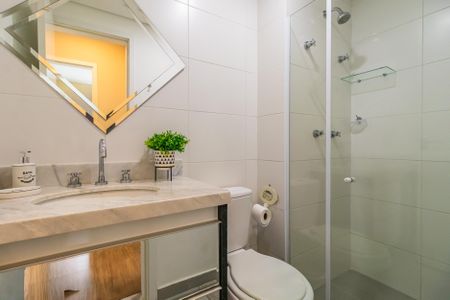 Apartamento para alugar com 67m², 2 quartos e 2 vagas Apartamento para alugar com 67m², 2 quartos e 2 vagasBanheiro Social