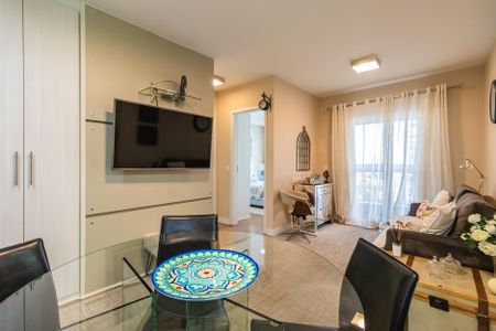 Apartamento para alugar com 67m², 2 quartos e 2 vagas Apartamento para alugar com 67m², 2 quartos e 2 vagasSala