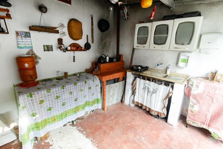 Casa à venda com 100m², 2 quartos e 2 vagas Casa à venda com 100m², 2 quartos e 2 vagasEspaço Gourmet