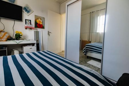 Casa à venda com 100m², 2 quartos e 2 vagas Casa à venda com 100m², 2 quartos e 2 vagasQuarto 1