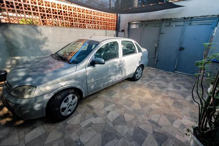 Casa à venda com 100m², 2 quartos e 2 vagas Casa à venda com 100m², 2 quartos e 2 vagasGaragem