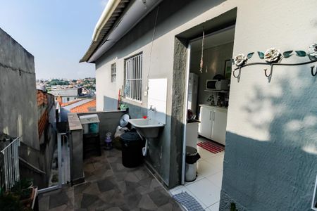 Casa à venda com 100m², 2 quartos e 2 vagas Casa à venda com 100m², 2 quartos e 2 vagasÁrea de Serviço