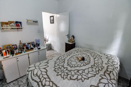 Casa à venda com 100m², 2 quartos e 2 vagas Casa à venda com 100m², 2 quartos e 2 vagasQuarto 2