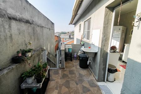 Casa à venda com 100m², 2 quartos e 2 vagas Casa à venda com 100m², 2 quartos e 2 vagasÁrea de Serviço