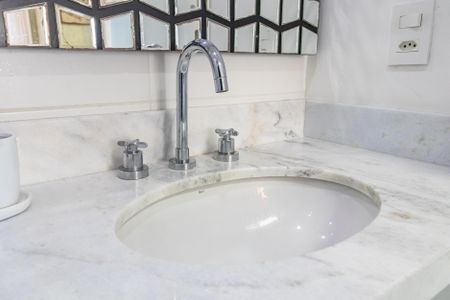 Apartamento à venda com 67m², 1 quarto e 2 vagas Apartamento à venda com 67m², 1 quarto e 2 vagasBanheiro Social