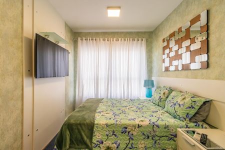 Suíte de apartamento para alugar com 1 quarto, 67m² em Empresarial 18 do Forte, Barueri