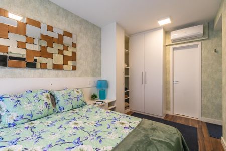 Apartamento à venda com 67m², 1 quarto e 2 vagas Apartamento à venda com 67m², 1 quarto e 2 vagasSuíte