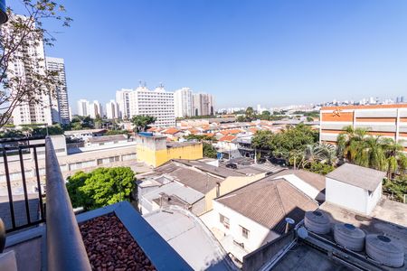 Studio para alugar com 24m², 1 quarto e sem vaga Studio para alugar com 24m², 1 quarto e sem vagaÁrea comum - Piscina