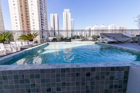 Studio para alugar com 24m², 1 quarto e sem vaga Studio para alugar com 24m², 1 quarto e sem vagaÁrea comum - Piscina