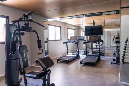 Studio para alugar com 24m², 1 quarto e sem vaga Studio para alugar com 24m², 1 quarto e sem vagaÁrea comum - Academia