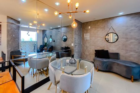 Apartamento à venda com 70m², 3 quartos e 1 vaga Apartamento à venda com 70m², 3 quartos e 1 vagaSala