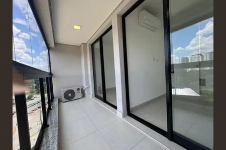 Casa de condomínio para alugar com 38m², 1 quarto e 1 vaga Casa de condomínio para alugar com 38m², 1 quarto e 1 vagaVaranda