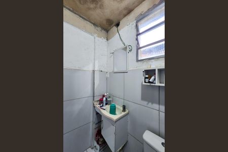 Apartamento para alugar com 68m², 2 quartos e sem vaga Apartamento para alugar com 68m², 2 quartos e sem vagaBanheiro