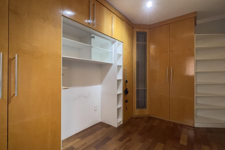Apartamento à venda com 65m², 2 quartos e 1 vaga Apartamento à venda com 65m², 2 quartos e 1 vagaQuarto 1