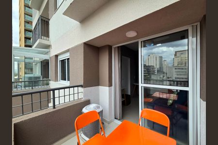 Apartamento para alugar com 27m², 1 quarto e sem vaga Apartamento para alugar com 27m², 1 quarto e sem vagaVaranda