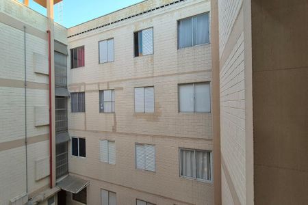 Vista da Sala de apartamento para alugar com 2 quartos, 44m² em Jardim Amazonas, Campinas
