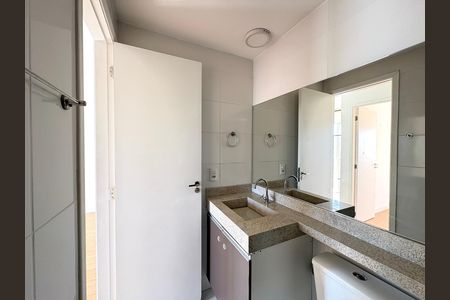 Apartamento para alugar com 50m², 2 quartos e 1 vaga Apartamento para alugar com 50m², 2 quartos e 1 vagaBanheiro