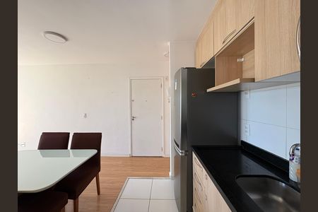 Apartamento para alugar com 50m², 2 quartos e 1 vaga Apartamento para alugar com 50m², 2 quartos e 1 vagaCozinha