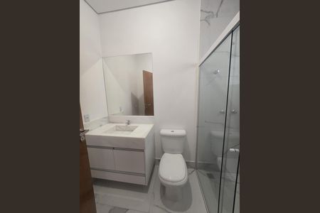 Casa de condomínio à venda com 260m², 3 quartos e 4 vagasBanheiro 