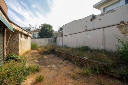 Casa à venda com 264m², 3 quartos e 2 vagas Casa à venda com 264m², 3 quartos e 2 vagasÁrea Externa
