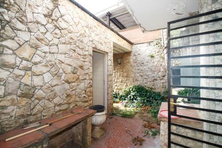 Casa à venda com 264m², 3 quartos e 2 vagas Casa à venda com 264m², 3 quartos e 2 vagasÁrea de Serviço