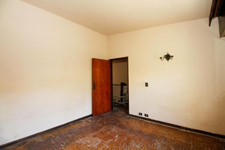 Casa à venda com 264m², 3 quartos e 2 vagas Casa à venda com 264m², 3 quartos e 2 vagasQuarto 1