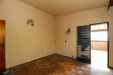 Casa à venda com 264m², 3 quartos e 2 vagas Casa à venda com 264m², 3 quartos e 2 vagasQuarto 2