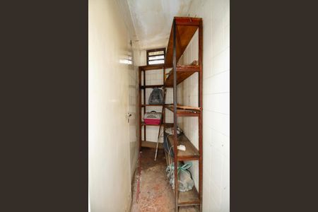 Casa à venda com 264m², 3 quartos e 2 vagas Casa à venda com 264m², 3 quartos e 2 vagasDespensa