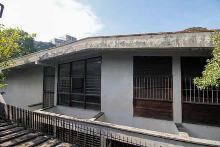 Casa à venda com 264m², 3 quartos e 2 vagas Casa à venda com 264m², 3 quartos e 2 vagasVista do Quarto 1