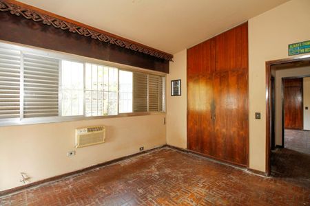 Casa à venda com 264m², 3 quartos e 2 vagas Casa à venda com 264m², 3 quartos e 2 vagasQuarto 2