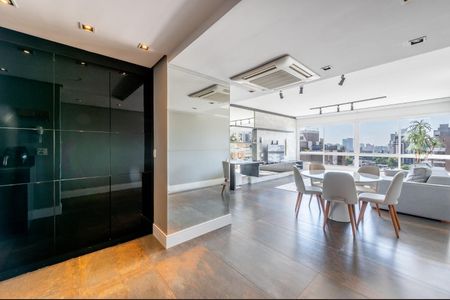 Sala de apartamento para alugar com 2 quartos, 94m² em Rio Branco, Porto Alegre