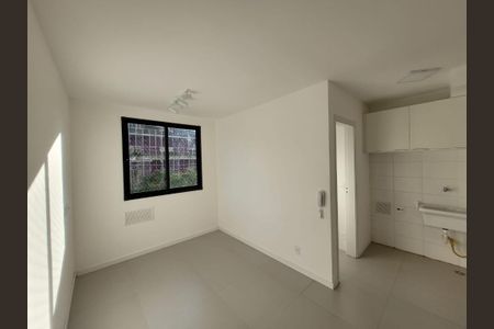 Foto 03 de apartamento para alugar com 2 quartos, 33m² em Butantã, São Paulo