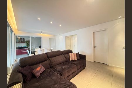 Sala de apartamento à venda com 3 quartos, 156m² em Vila Olímpia, São Paulo