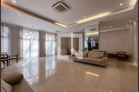 Apartamento à venda com 156m², 3 quartos e 3 vagas Apartamento à venda com 156m², 3 quartos e 3 vagasÁrea comum