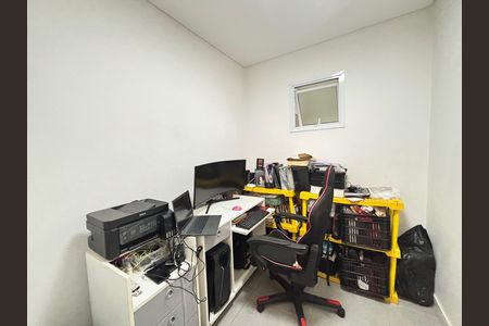 Apartamento à venda com 156m², 3 quartos e 3 vagas Apartamento à venda com 156m², 3 quartos e 3 vagasEscritório