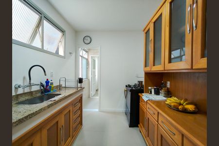 Apartamento à venda com 96m², 3 quartos e 1 vaga Apartamento à venda com 96m², 3 quartos e 1 vagaCozinha