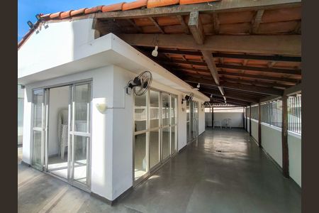 Apartamento à venda com 96m², 3 quartos e 1 vaga Apartamento à venda com 96m², 3 quartos e 1 vagaÁrea comum - Salão de festas