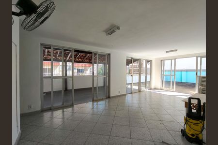 Apartamento à venda com 96m², 3 quartos e 1 vaga Apartamento à venda com 96m², 3 quartos e 1 vagaÁrea comum - Salão de festas